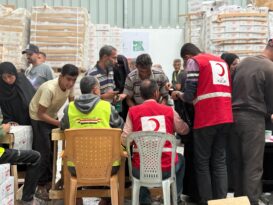 TÜRK KIZILAY’IN İYİLİK GEMİSİ YARDIMLARI GAZZE’DE