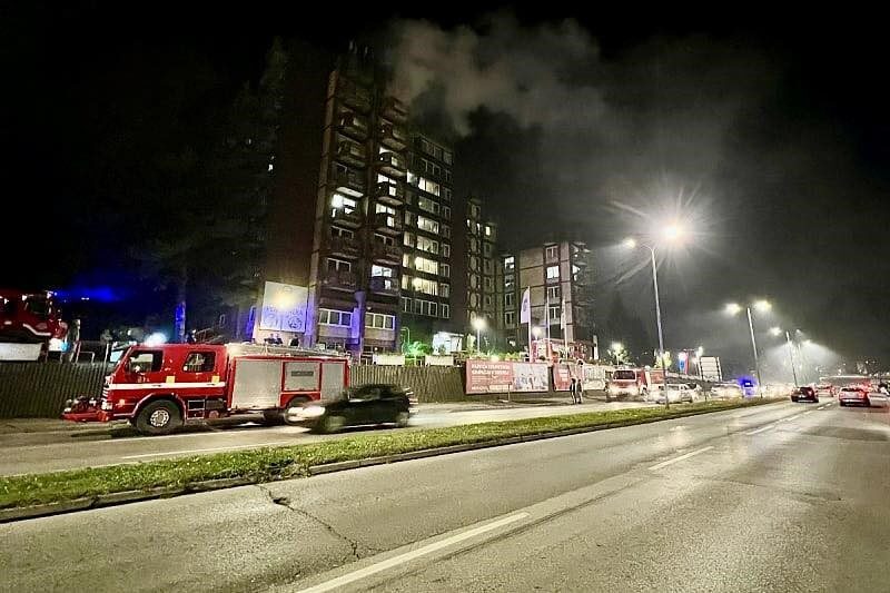 Bosna Hersek’in Tuzla kentinde huzurevi yangını: En az 9 kişi hayatını kaybetti