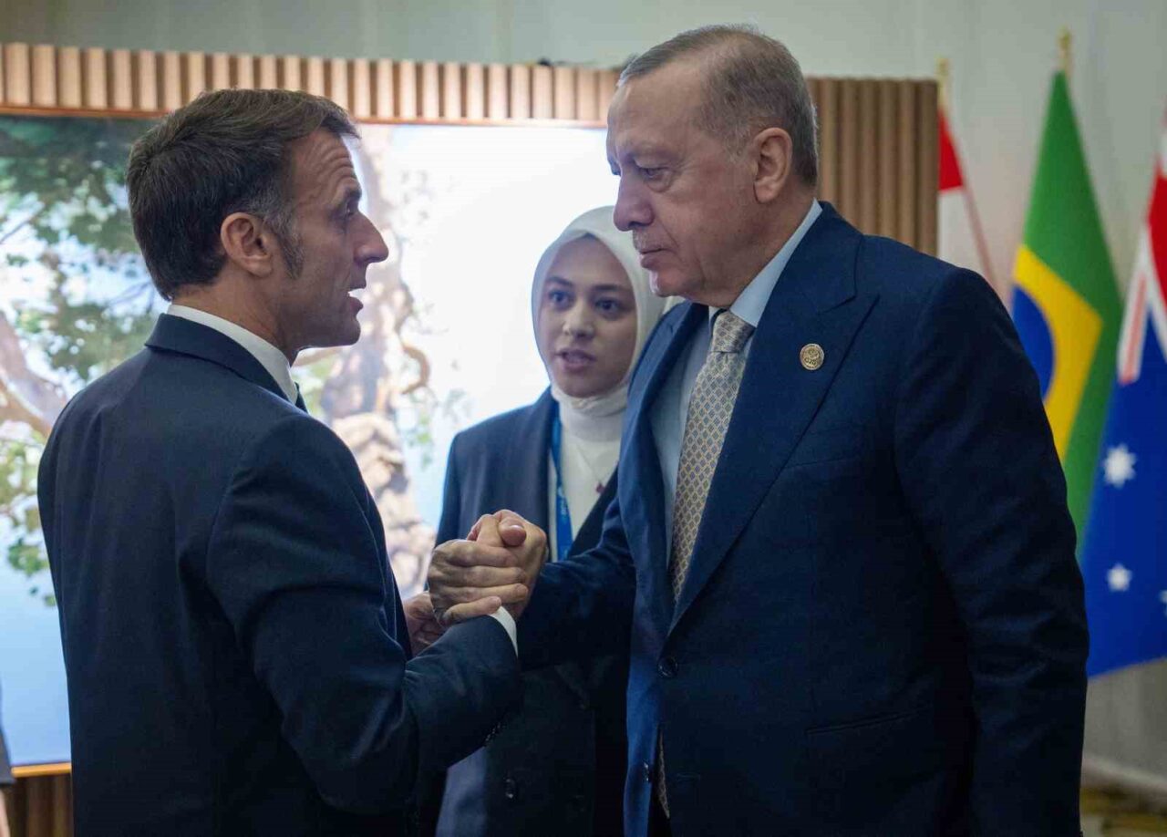 Cumhurbaşkanı Erdoğan, Fransa Cumhurbaşkanı Macron ile görüştü.