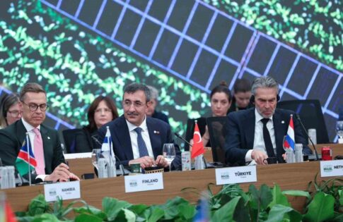 Cumhurbaşkanı Yardımcısı Yılmaz: “Yenilenebilir enerjinin kurulu güç içindeki payını yüzde 60’a çıkardık”