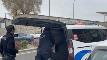 Eşinin bıçakladığı adam, eşini adliye çevresinde pompalı tüfek ile bekledi