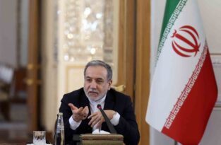 İran Dışişleri Bakanı Arakçi: “ABD ile füze programımız konusunda müzakere etmeyeceğiz”