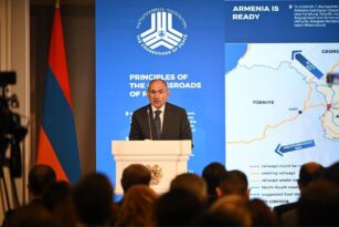 Paşinyan: “Türkiye ile diyalog süreci ilerliyor, Erdoğan’la sık sık görüşüyoruz”