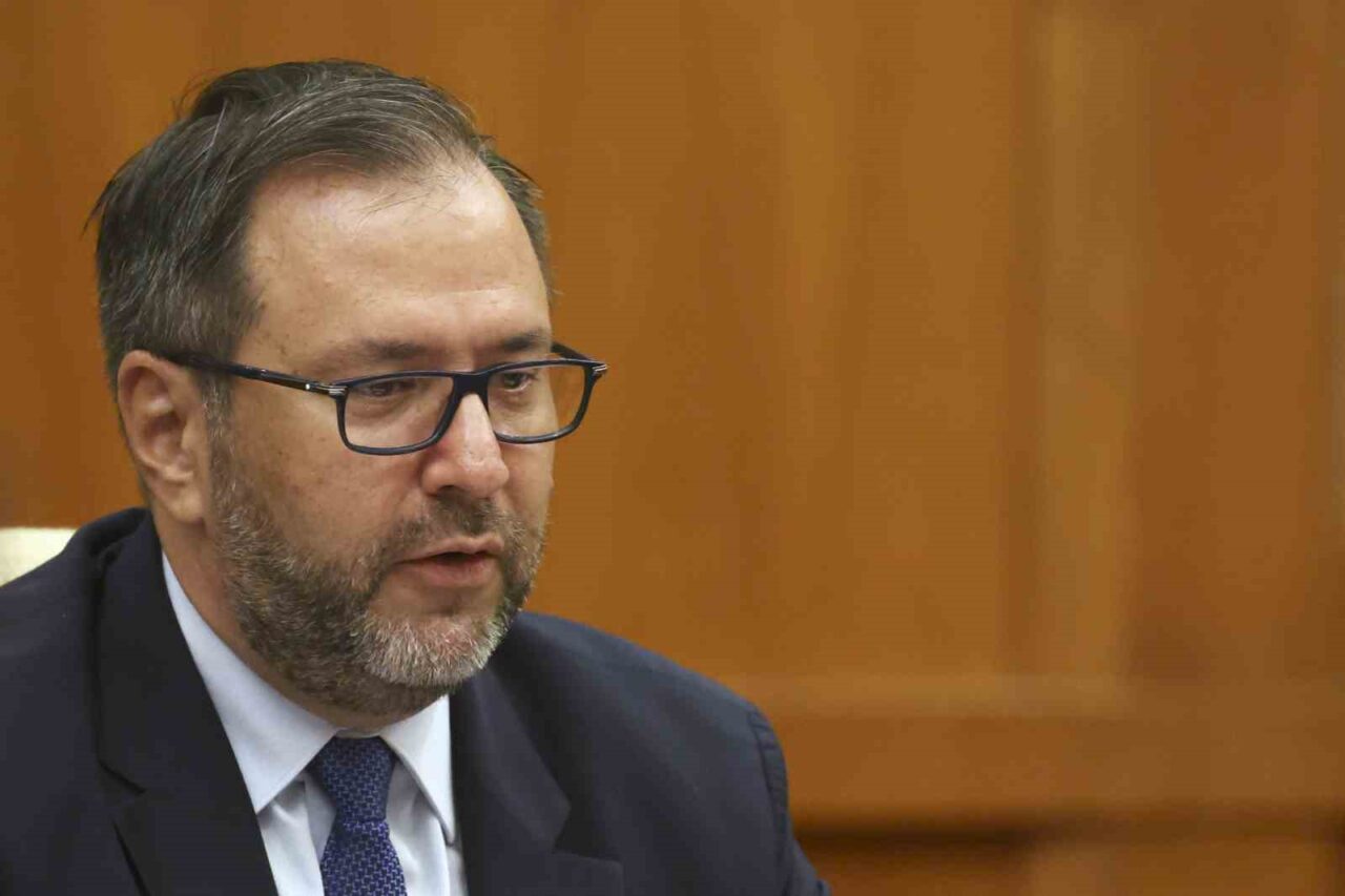 Venezuela Dışişleri Bakanı Gil: “(Trump’ın hava sahası açıklaması) Sömürgeci bir tehdit”