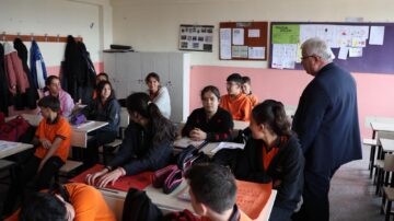 İl Millî Eğitim Müdürü Yusuf Yazıcı, Tatlarin’de Öğrenci ve Öğretmenlerle Bir Arada