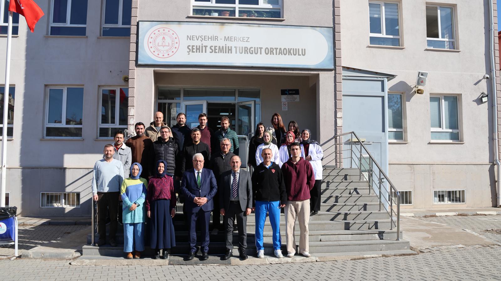 İl Millî Eğitim Müdürü Yusuf Yazıcı’nın Bugünkü Durağı Şehit Semih Turgut Ortaokulu Oldu