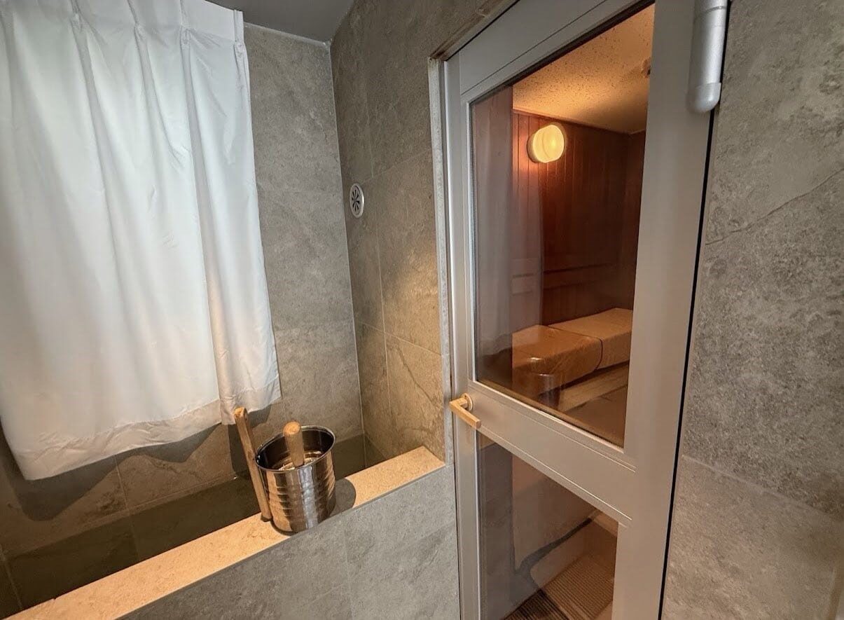 Japonya’daki sauna yangınında 2 ölü