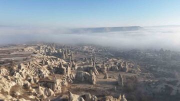 Kapadokya’ya sis çöktü