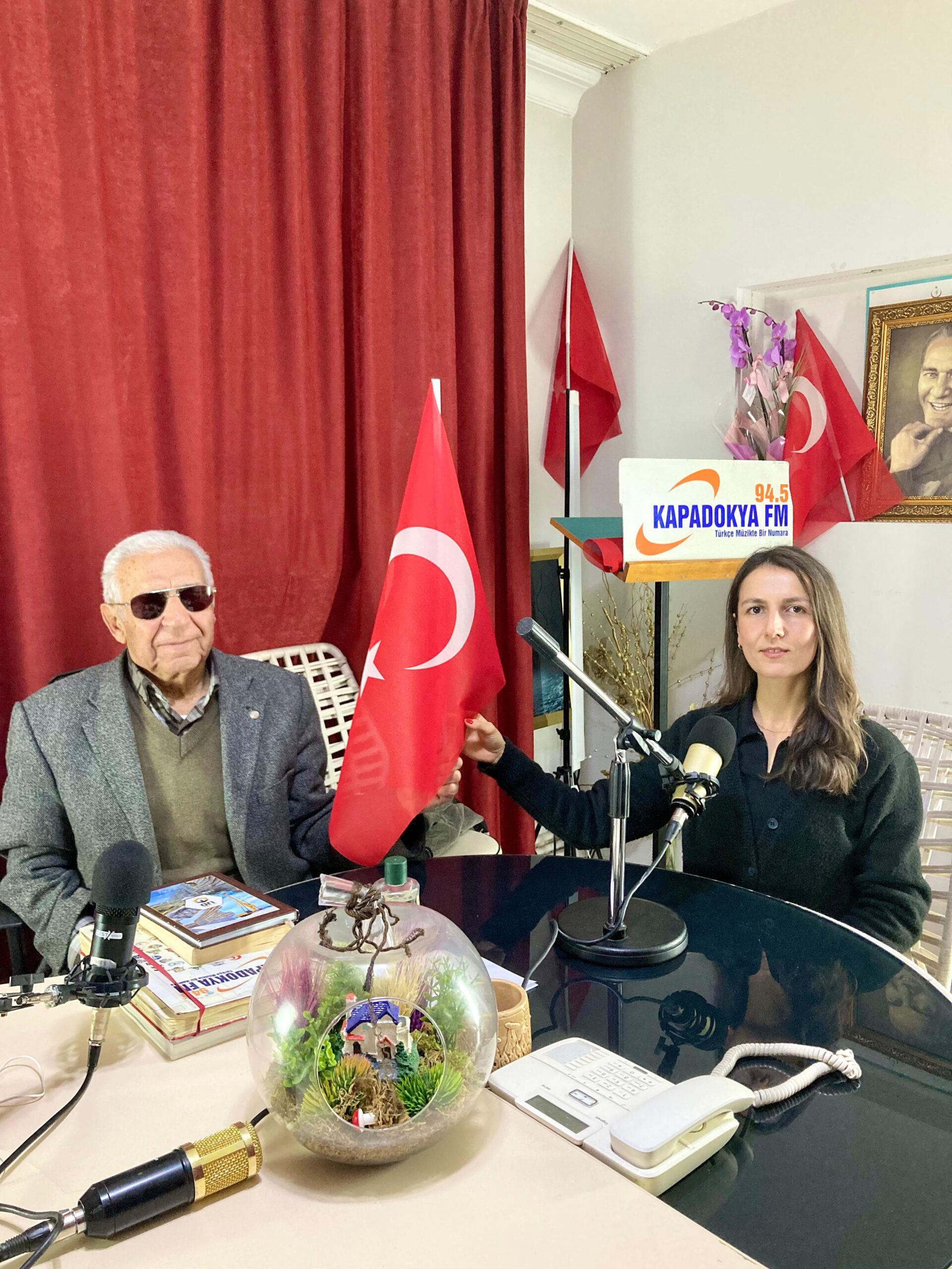 . Psikolog Azime Tekin, “Çabalamak ve Kabul Etmek Arasındaki Denge”yi Kapadokya FM’de Anlattı