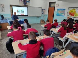 Öğrencilerle Birlikte Okudular: “Kitaplara Göz Değsin” Projesi Devam Ediyor