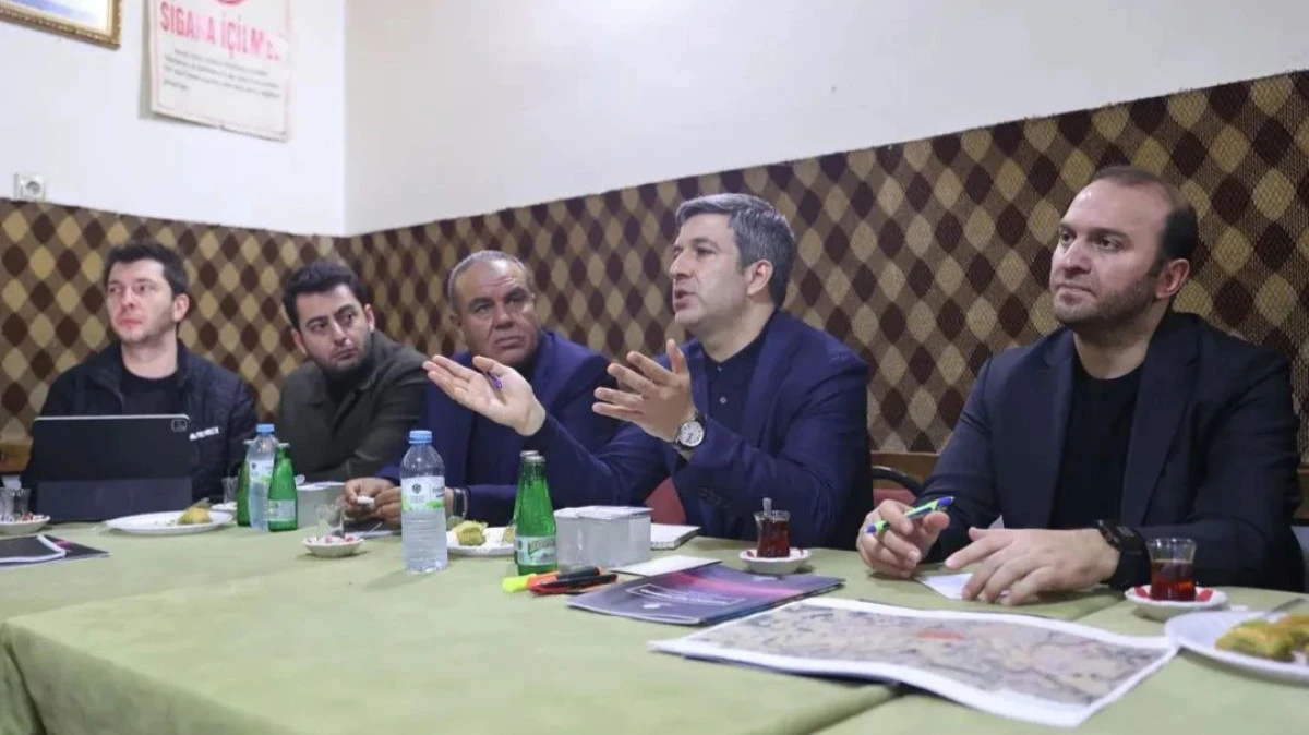 Kapadokya Alan Başkanı Cem Aslanbay, Ürgüp’e bağlı Mazı Köyü’nü ziyaret ederek bölge sakinleriyle istişare toplantısı gerçekleştirdi.