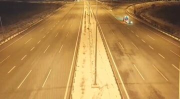 Önce kameralara, sonra jandarmaya yakalandı