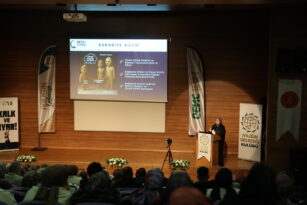 NEVÜ’de “Cinsel Kimlik Karmaşasında Ailenin Rolü” Konulu Konferans Düzenlendi