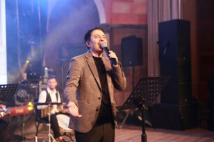 Nevşehir’de Abdurrahman Önül Konserine Yoğun İlgi