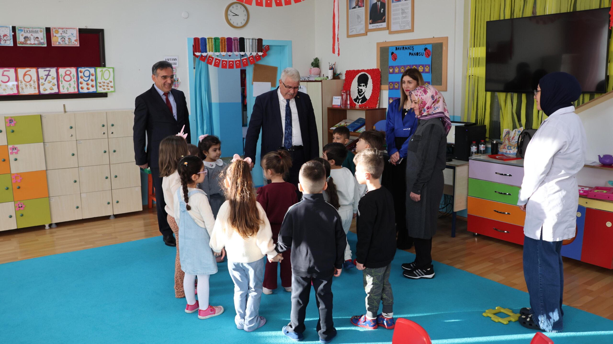İl Millî Eğitim Müdürü Yusuf Yazıcı’dan Vilayetler Anaokuluna “Bayrak Sevgisi” Temalı Ziyaret