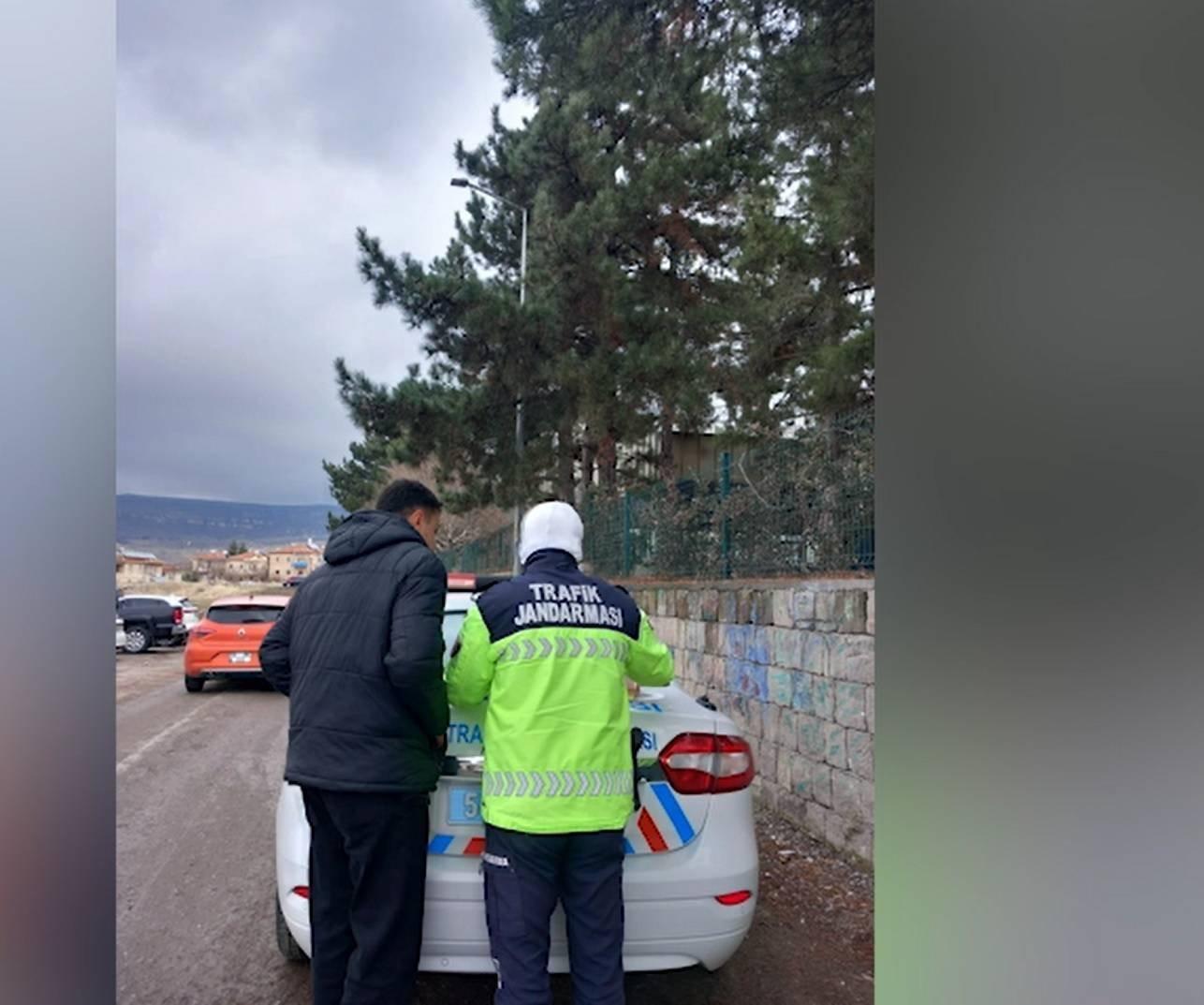Nevşehir’de Trafik Kurallarını İhlal Eden Araç Sürücüsüne 12.875 TL Ceza ve Trafikten Men