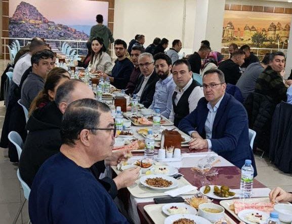 İl Sağlık Müdürü Tartar Nöbetçi Sağlık Çalışanlarıyla İftar Yaptı