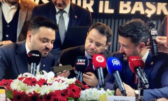 CUMHURBAŞKANI ERDOĞAN’DAN, BAKAN GÜRLEK’İN KATILDIĞI TOPLANTIYA SÜRPRİZ TELEFON