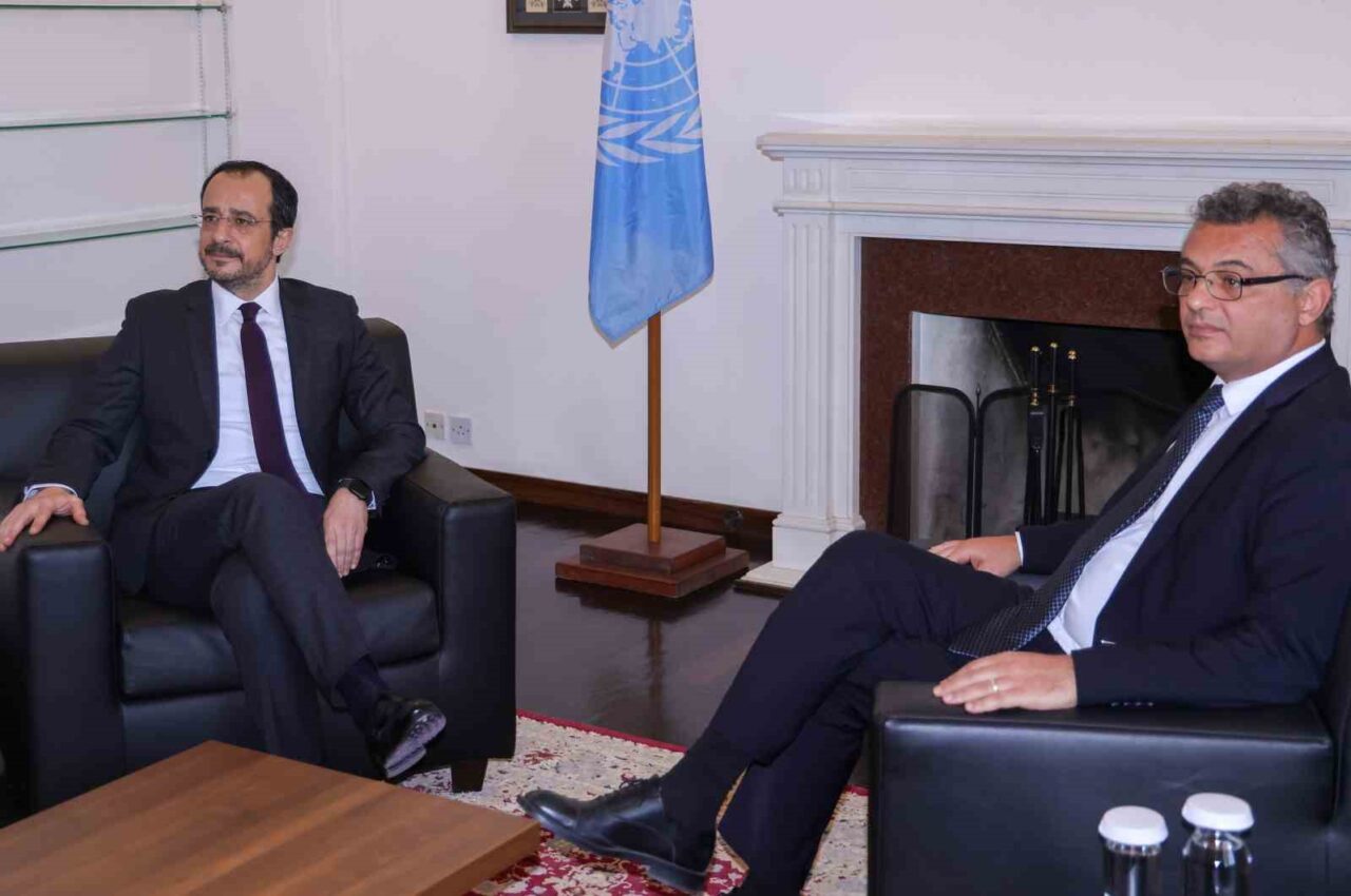 Güney Kıbrıs lideri Hristodulidis: “Erhürman ile açık ve dürüst bir görüşme gerçekleştirdik”