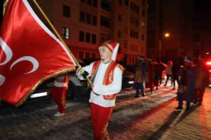 İlk sahura mehteranla kalktılar