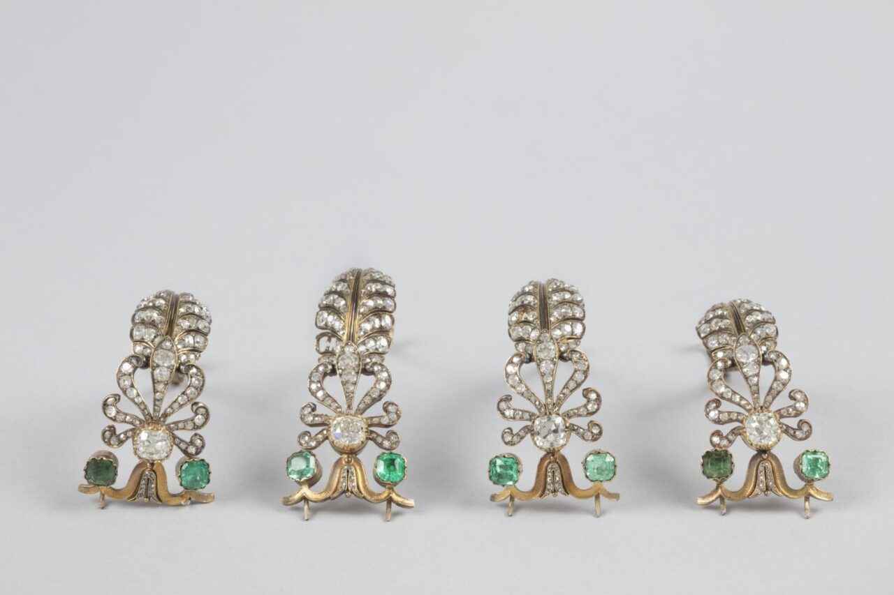 Louvre soygununda hırsızların düşürdüğü elmas tacın fotoğrafı ilk kez paylaşıldı