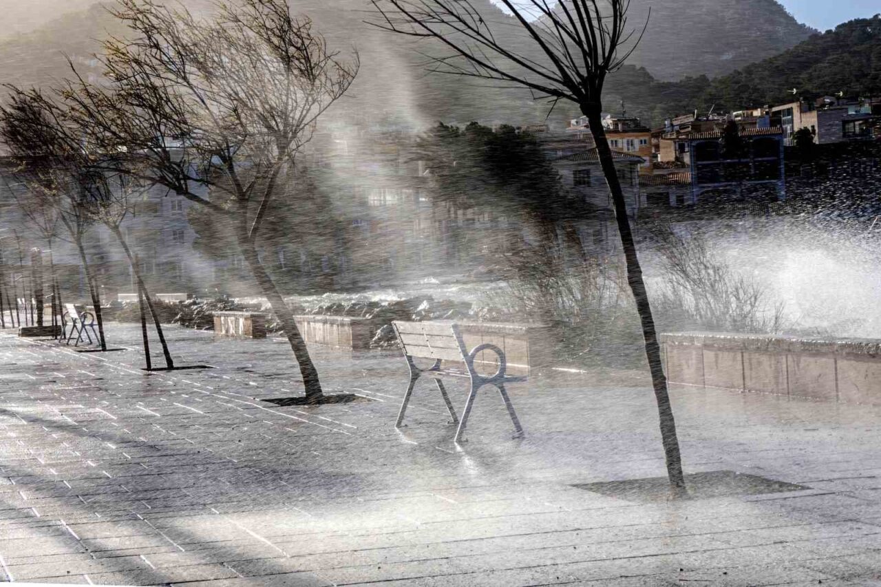 Nils Fırtınası, İspanya ve Portekiz’i kırmızı alarm geçirdi