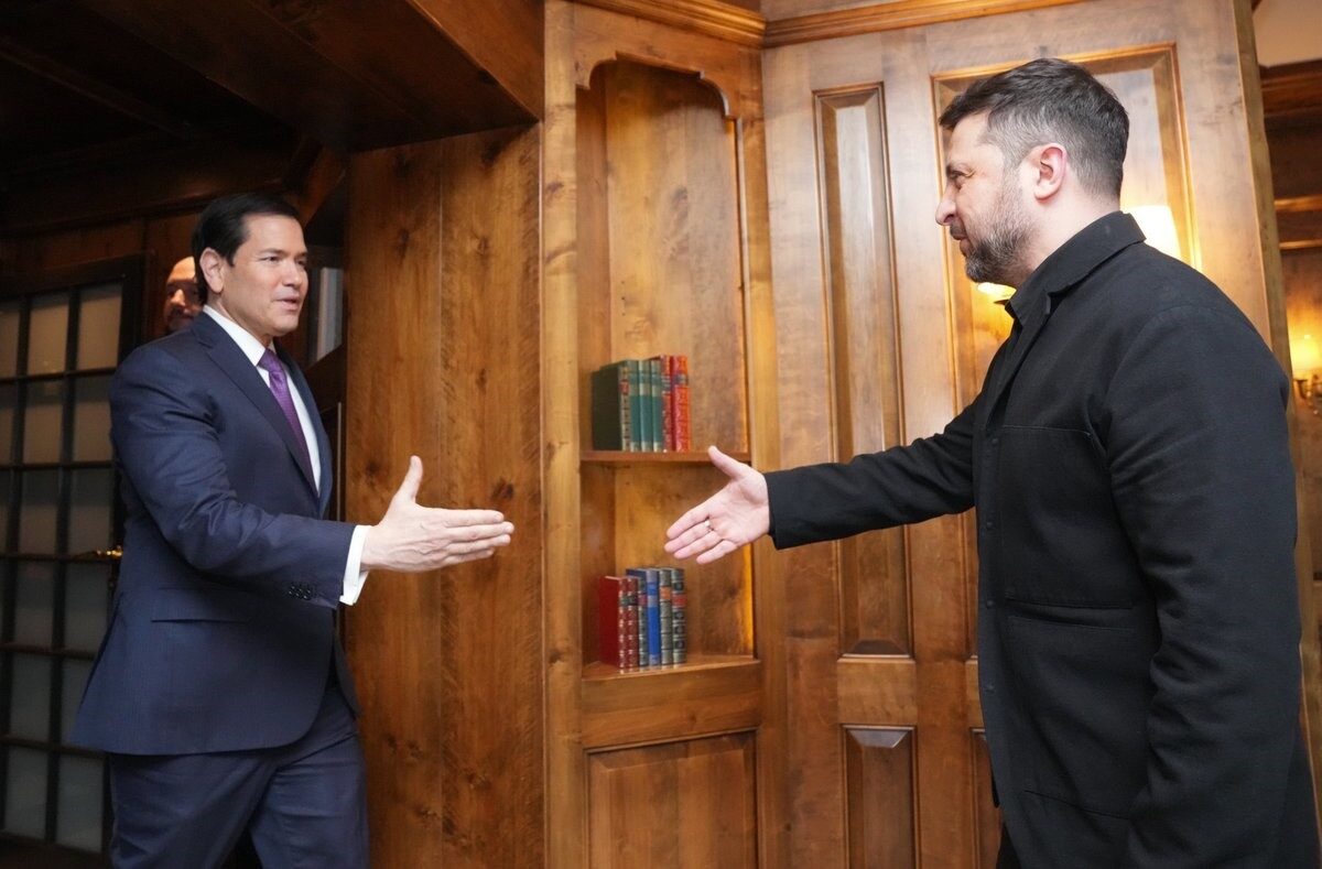 Zelenskiy, barış görüşmeleri öncesinde ABD Dışişleri Bakanı Rubio ile bir araya geldi
