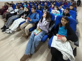 YAZAR ÖZDEM VE AYTEKİN AYHAN ERTÜRK İLKOKULU’NDA ÖĞRENCİLERLE BULUŞTU