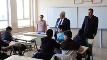 İl Müdürü Yusuf Yazıcı’dan Çardak Okullarına Ziyaret