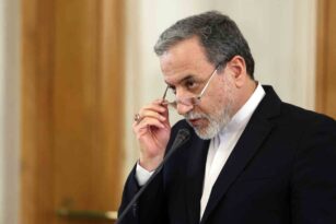 Arakçi’den ABD’ye Vietnam benzetmesi: “Hükümet bir şey söylüyor, gerçeklik ise başka”