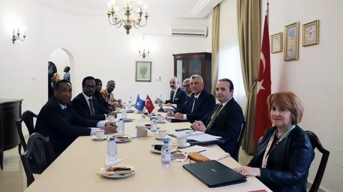 Bakan Bolat, Somali Ticaret ve Sanayi Bakanı Hassan ile görüştü