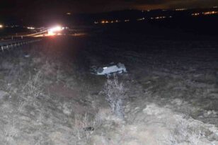 Kontrolden çıkan otomobil şarampole uçtu: 4 yaralı