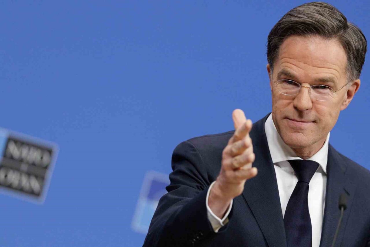 Rutte: “NATO çok güçlü bir ittifak, bunu Türkiye’ye yönelen üç füze konusunda gördünüz”