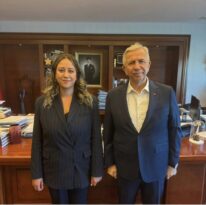 AYÇA ÇAĞLAR’DAN MANSUR YAVAŞ’A DESTEK MESAJI