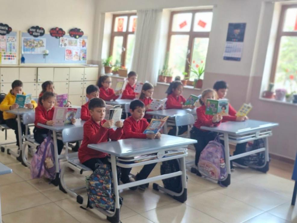 Nevşehir’de Kütüphane Haftası Coşkusu: Okullarda Okuma Kültürü Yaygınlaşıyor