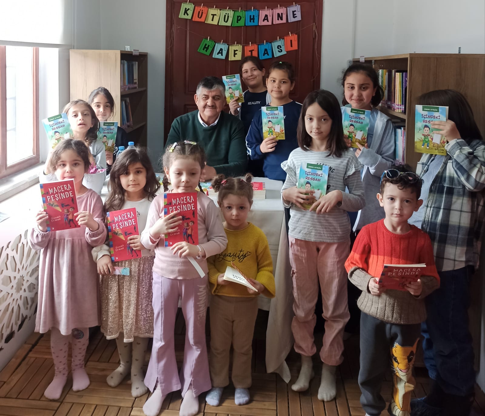 YAZAR AYTEKİN NEVŞEHİR BEBEK VE ÇOCUK KÜTÜPHANESİ’NDE ÇOCUKLARLA BULUŞTU