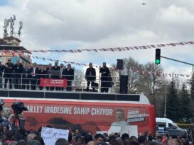 Özgür Özel’den Nevşehir’de Güçlü Mesaj: “Millet İradesine Sahip Çıkıyoruz!”