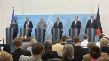 Almanya’da “muharebeye hazır asker sayısını 460 bine çıkarma” hedefi