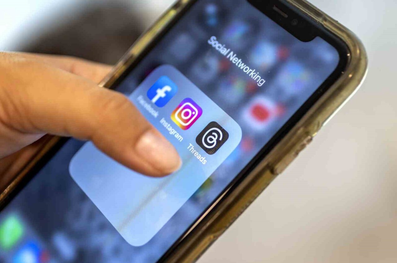 Avrupa Komisyonu, Facebook ve Instagram’ın Dijital Hizmetler Yasası’nı ihlal ettiğini tespit etti