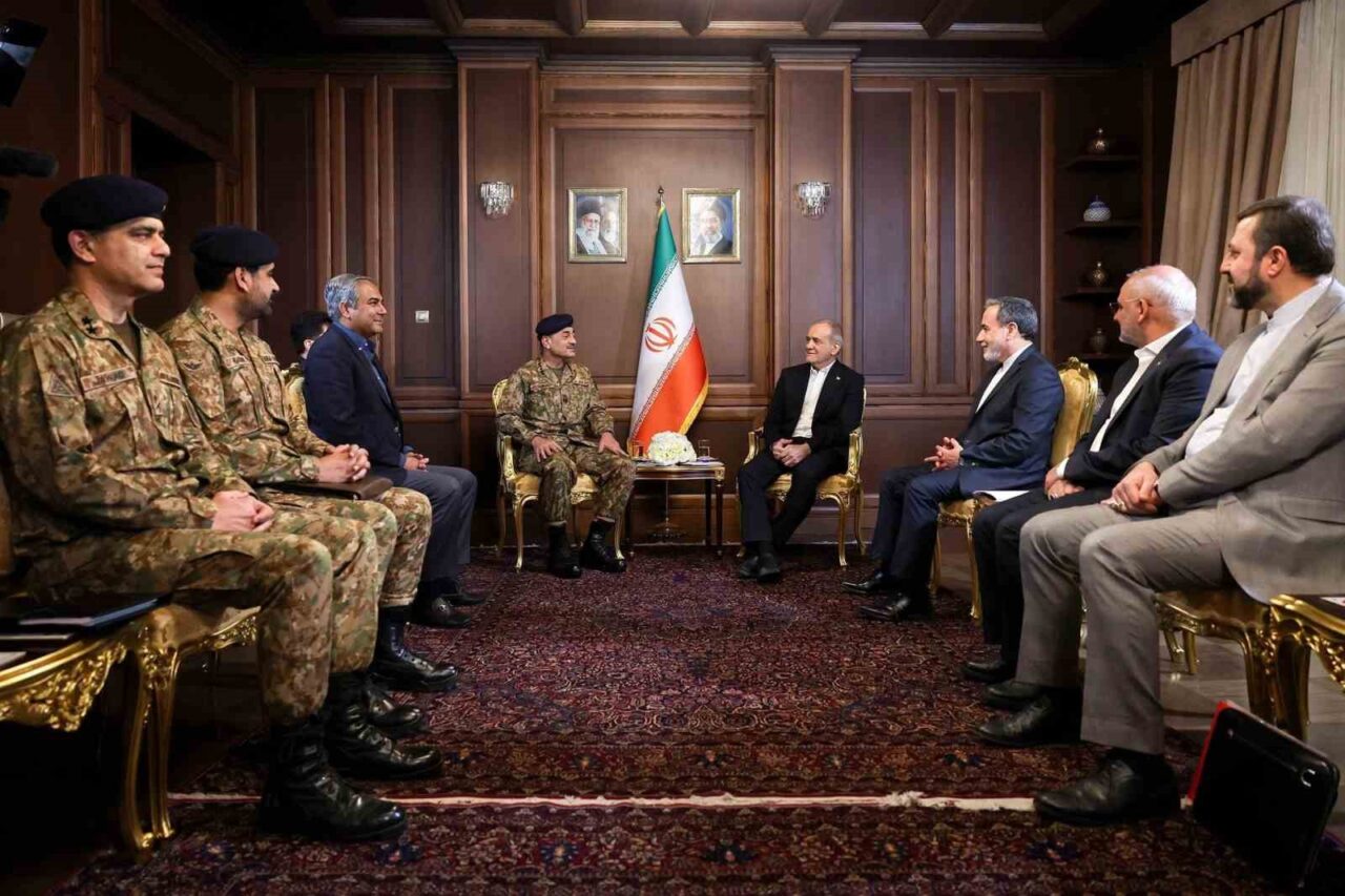 İran Cumhurbaşkanı Pezeşkiyan: “ABD galip gelmeyecek, dünya ağır bedeller ödeyecek”