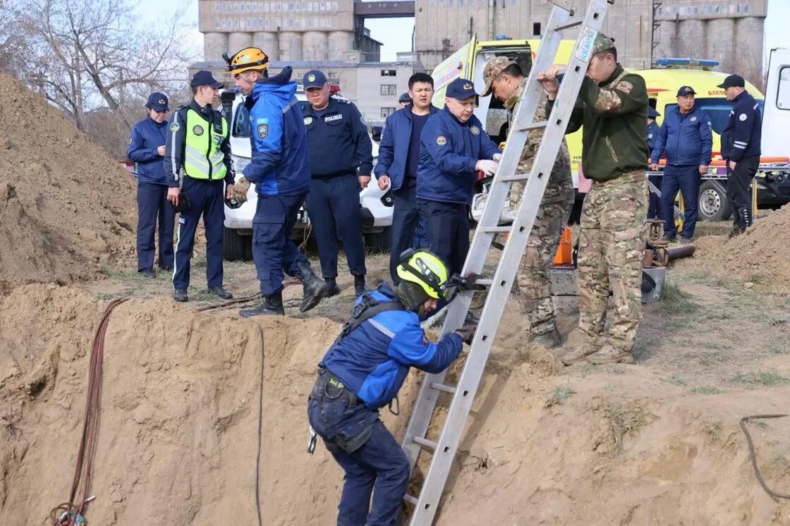 Kazakistan’da su borusu çalışmaları sırasında göçük: 2 ölü