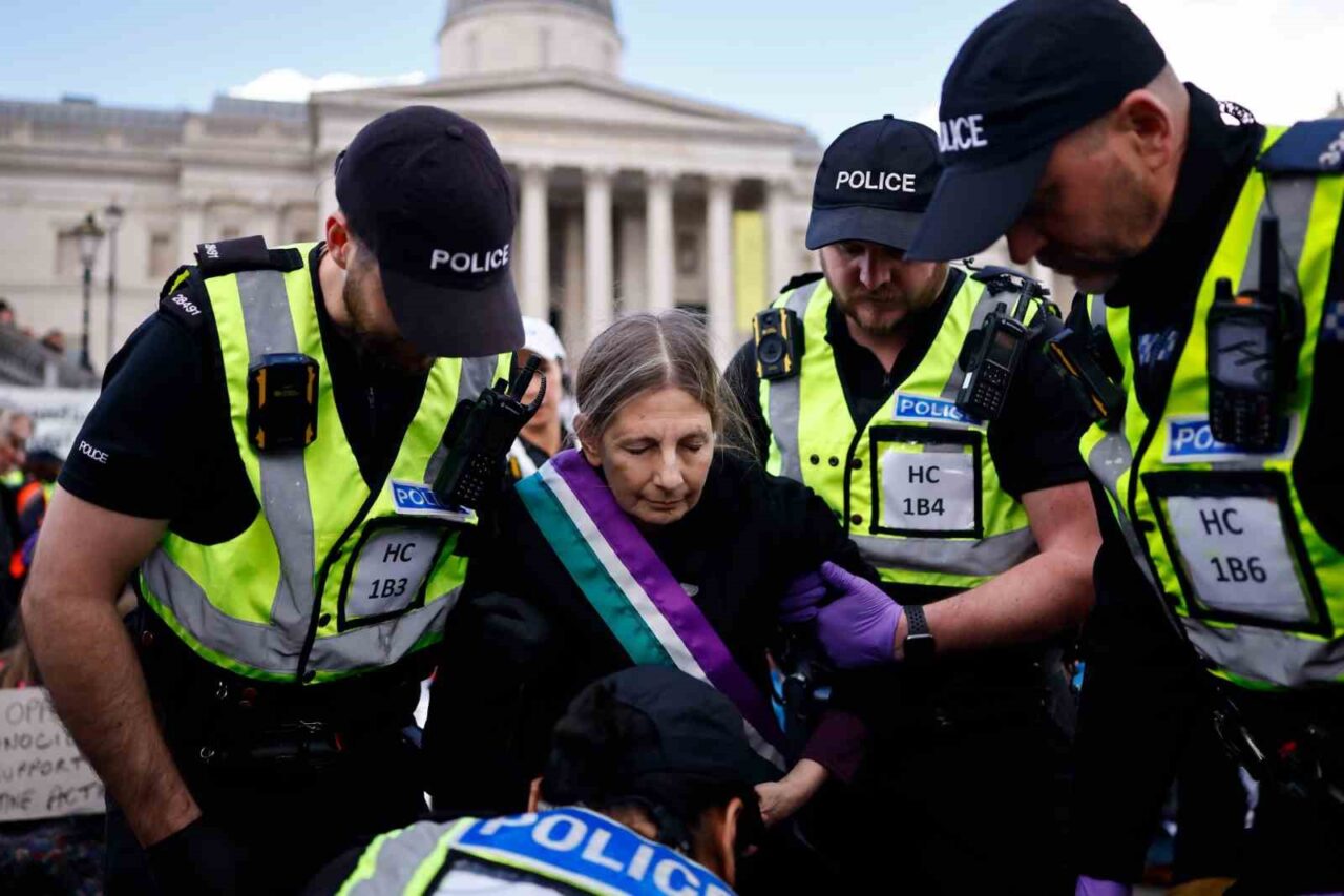 Londra’daki Filistin’e destek protestosunda gözaltı sayısı 523’e yükseldi