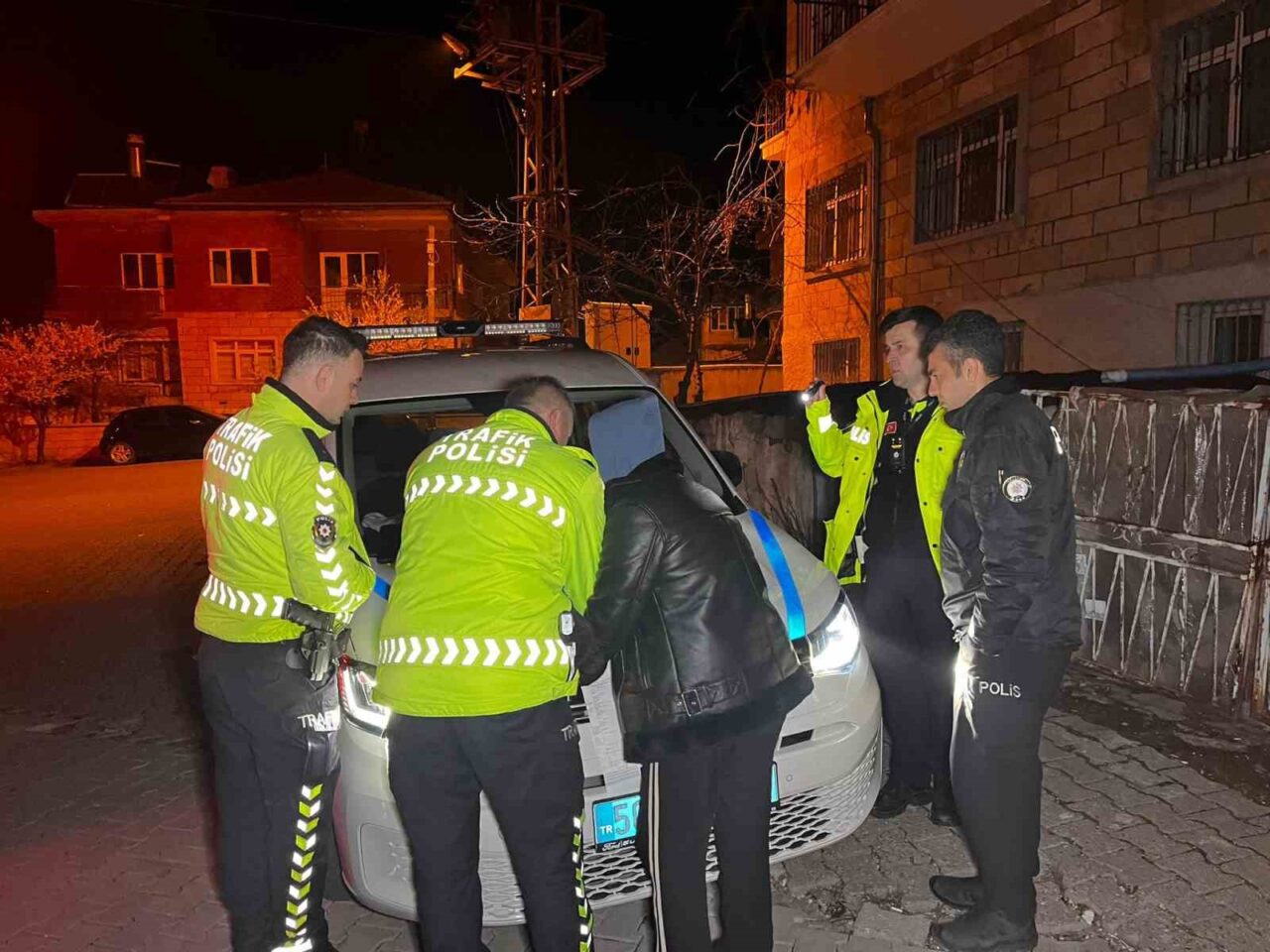 Nevşehir’de İlginç Olay: Kaza sonrası, Arkadaşı aracı kaçırdı