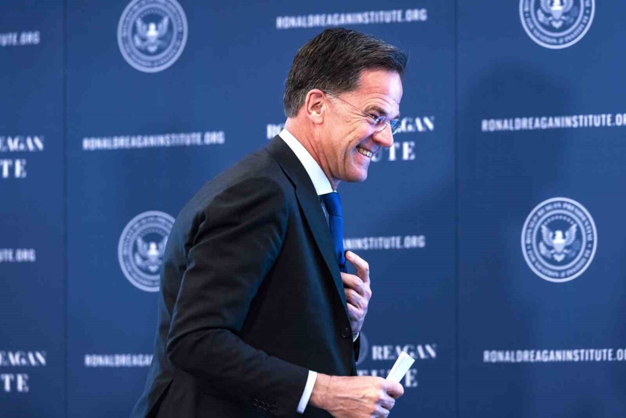 Rutte: “ABD Başkanı Trump’ın çok fazla müttefikin yanında olmadığı duygusundan kaynaklanan hayal kırıklığını hissettim”