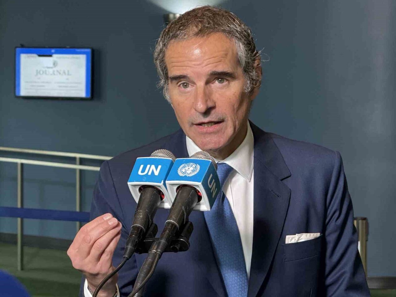 UAEA Başkanı Grossi: “İran’ın zenginleştirilmiş uranyumu, muhtemelen İsfahan Nükleer Tesisi’nde”