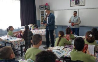 DERİNKUYU ATATÜRK İLKOKULU’NDA ÖĞRENCİLER KİTAPLA BULUŞTULAR