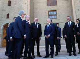 Cumhurbaşkanı Erdoğan Türkistan’da kültürel geziye katıldı