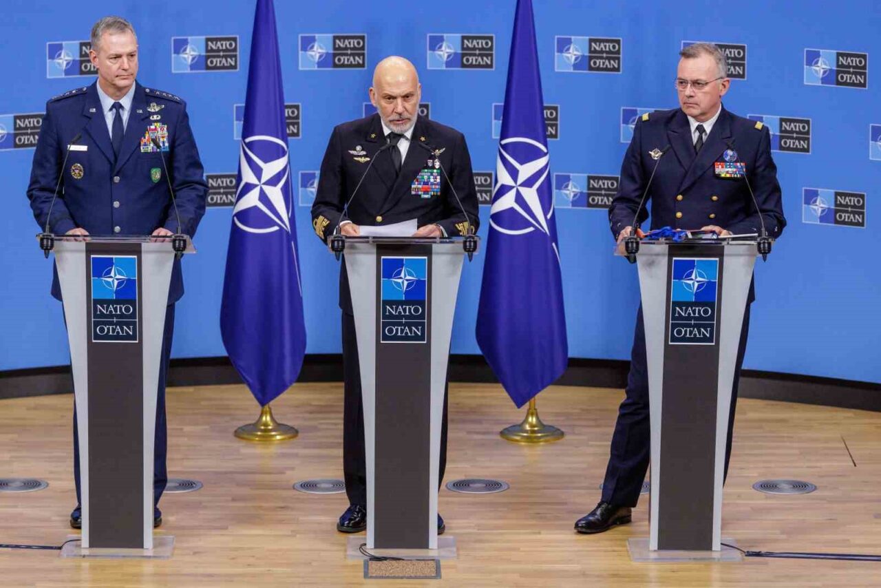 NATO Askeri Komite Başkanı Dragone: “Avrupa Ordusu diye bir şey düşünülemez”