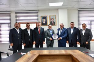 İKNEVDER Yönetiminden Belediye Başkanı Rasim Arı’ya Ziyaret