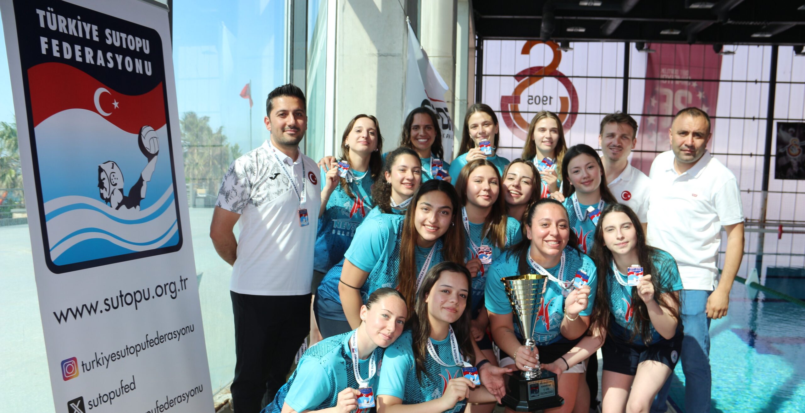 Nevşehir Belediyesi Kadın Sutopu Takımı Türkiye Üçüncüsü Oldu